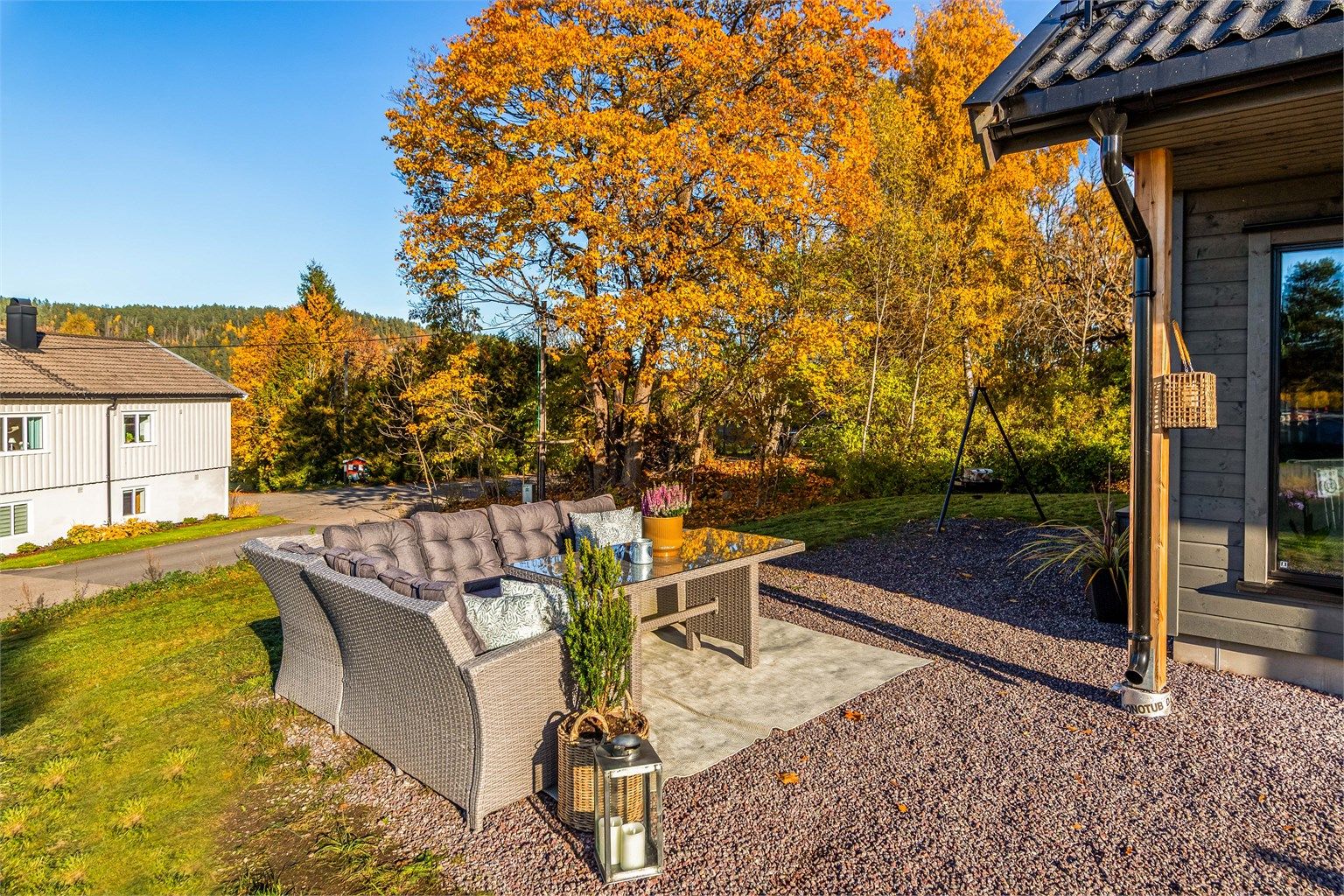 Her kan du nyte lange sommerdager i rolige omgivelser.