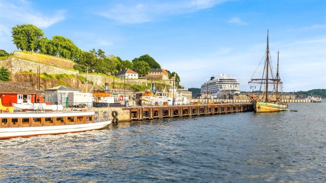 Det er kort gangavstand til rekreasjonsmuligheter som Rådhusplassen, Akershus festning, Slottsparken og Aker Brygge/Tjuvholmen.