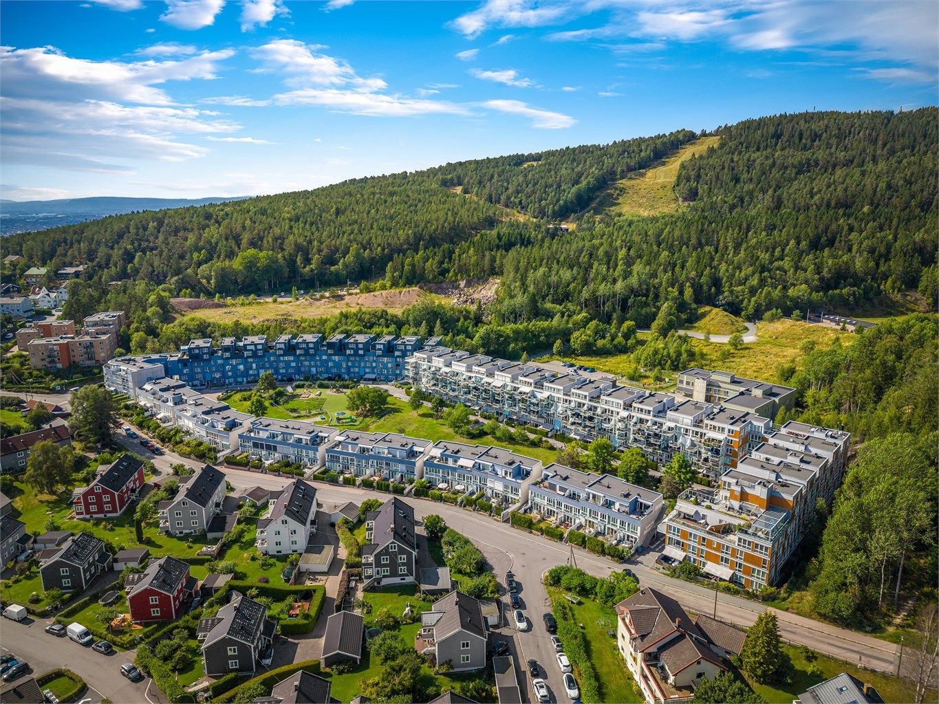 Her bor man idyllisk med Lillomarka og Grefsenkleiva slalåmbakke like utenfor dørstokken