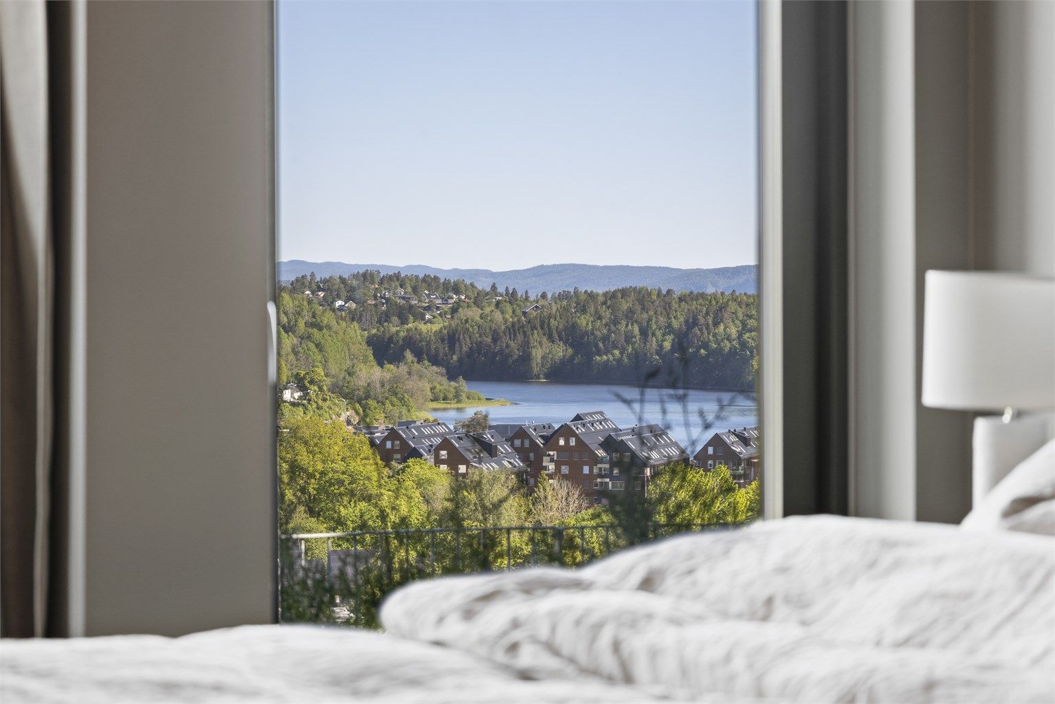 Flott utsikt fra soverommet!
