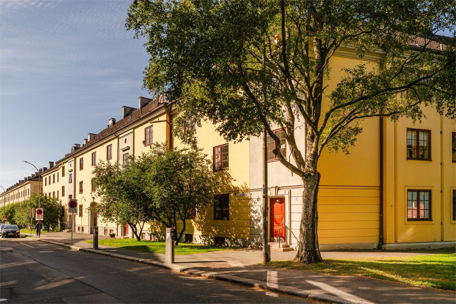 Området rundt boligen er svært barnevennlig.