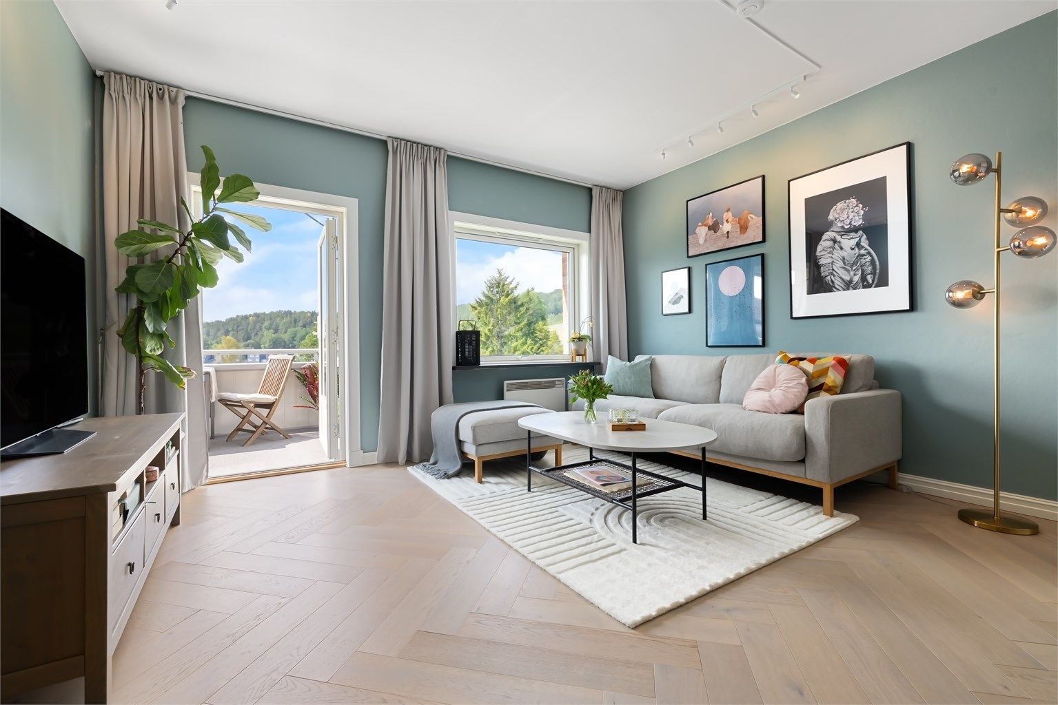 Velkommen til Dugnadsveien 21 - Presentert av Eiendomsmegler Krogsveen v/ Jan Robert Ottesen!