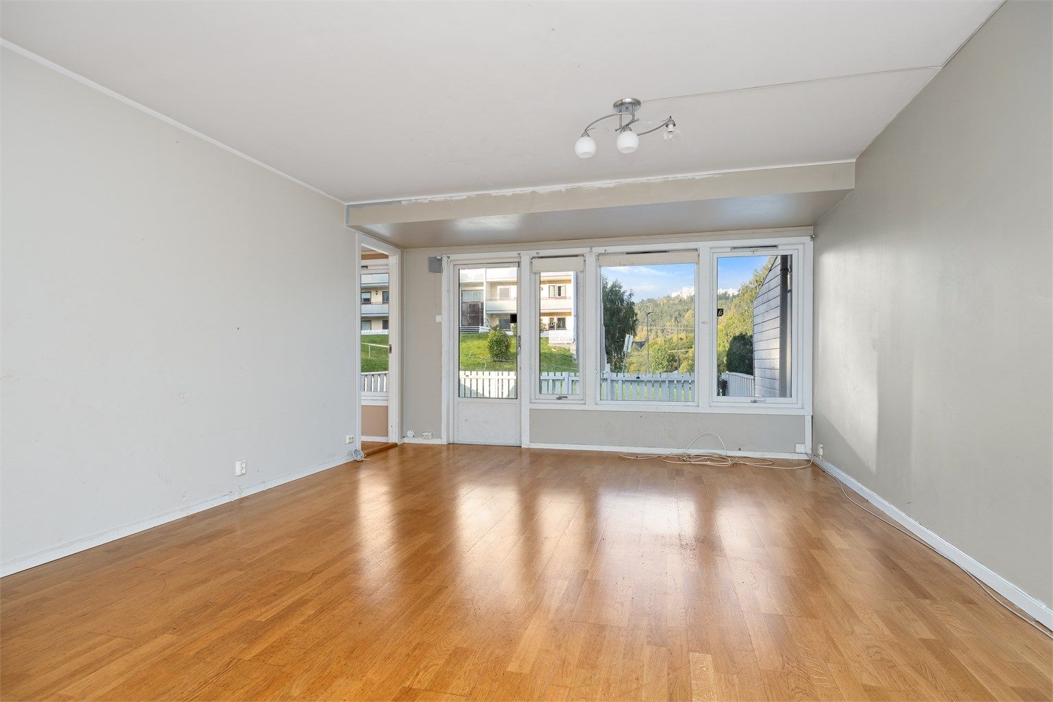 Emir Mekic v/ Krogsveen har gleden av å presentere Vestlisvingen 9!