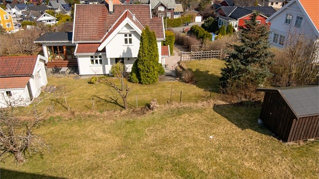 Hagen sett fra balkongen.