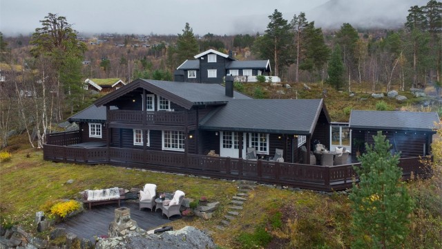 Velkommen til Skriuvegen 93, presentet av Eiendomsmegler Harald Osdal