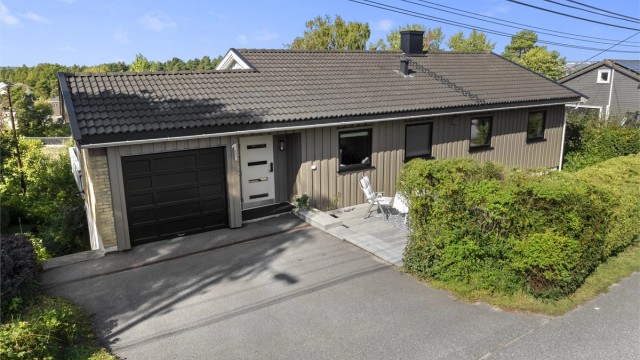 Skrenten 1 presenteres av Per-Espen Omberg i Krogsveen.