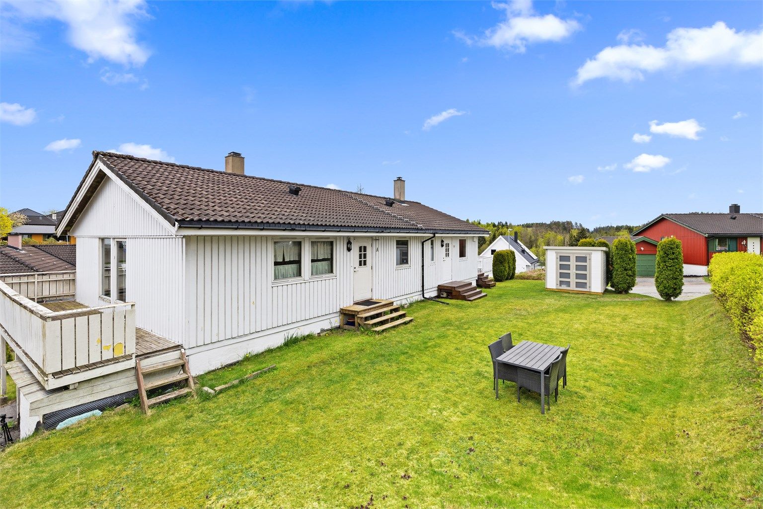 En innholdsrik boligseksjon over to plan med fem soverom og egen hagedel.
Foto: Jørgen Sørebø