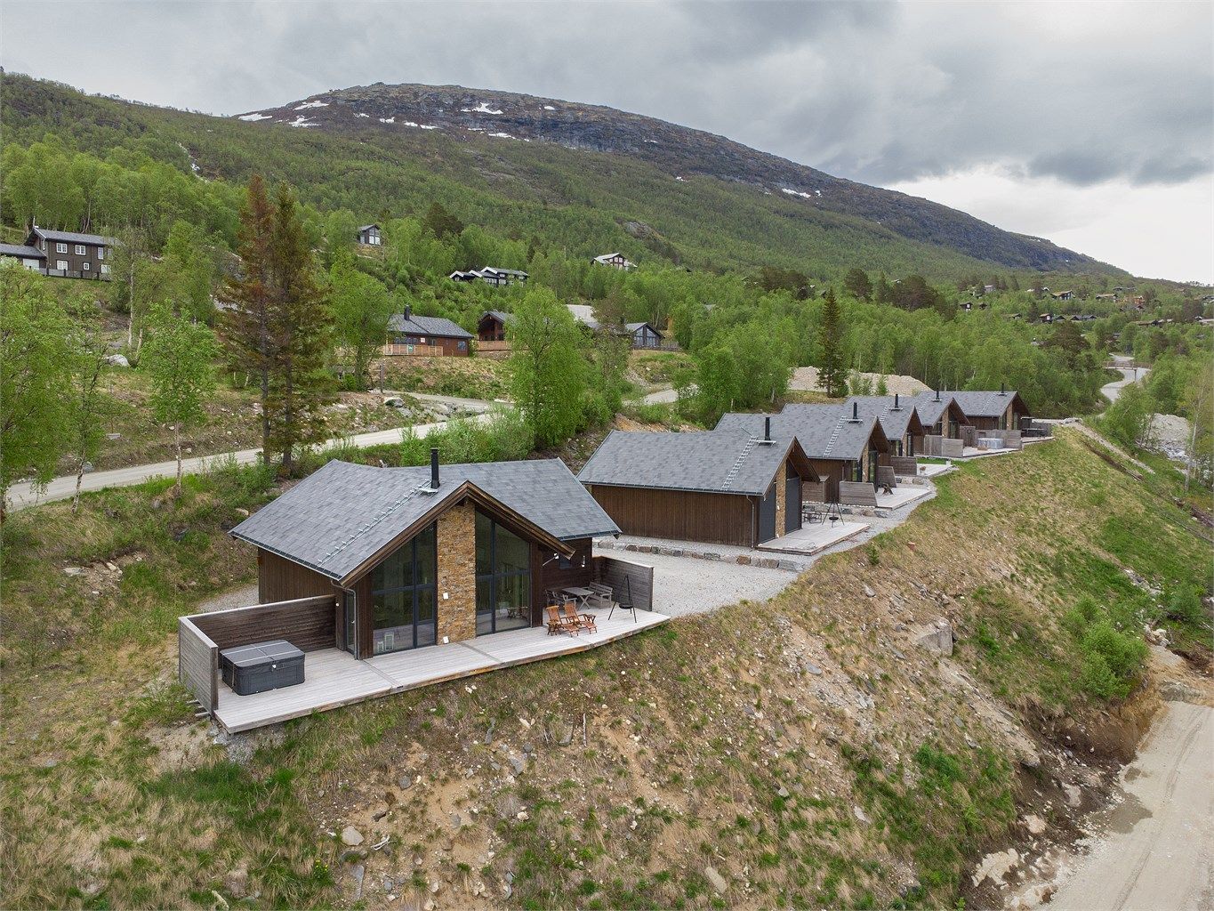 Velkommen til Liarbergvegen 111 presentert av Eiendomsmegler/Partner Harald Osdal
Foto: Mørefoto v/Jarle Osen