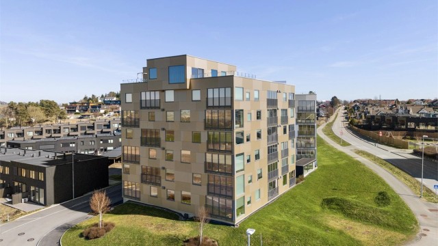 Velkommen til en lekker leilighet i Valen 1. En nydelig, solrik leilighet i 4. etasje.