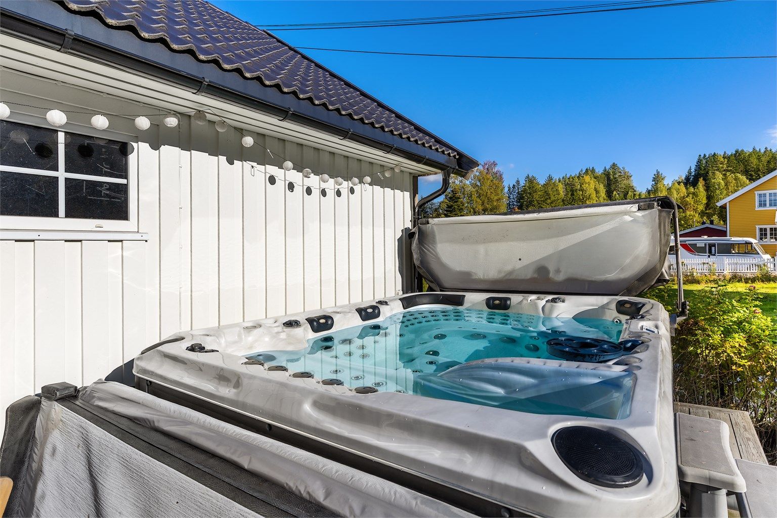 Boblebadet medfølger ikke