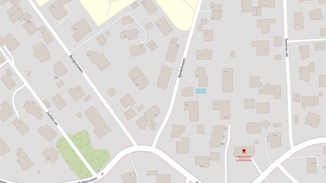 Kartet illustrerer boligens sentrale og praktiske beliggenhet på Høybråten, med kort gangavstand til Høybråten barneskole.
