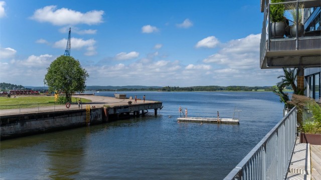 Her er det gøy med bading for store og små!