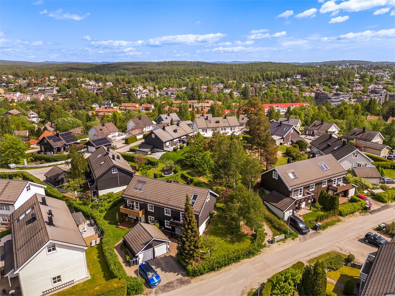 Stille beliggende i beboervei med lite gjennomgangstrafikk