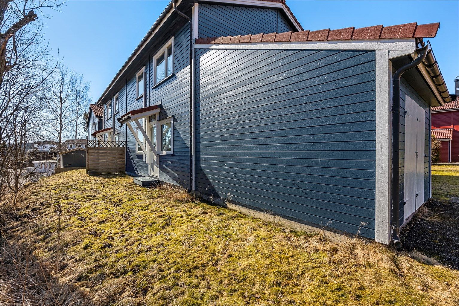 Uteområde - adkomst til uteområdene er fra kjøkkenet