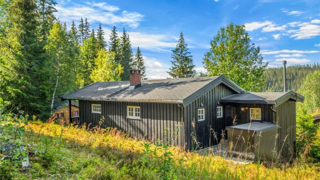 Velkommen til Ramstadveien 229! Stor og flott eiendom i et rolig og attraktivt hytteområde i Soknedal