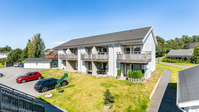 Vårliveien 25E presenteres av Krogsveen.