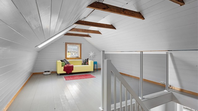 Loftetasje med plass til sofagruppe