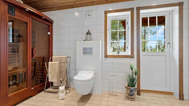 Fra badet er det egen utgang ut.