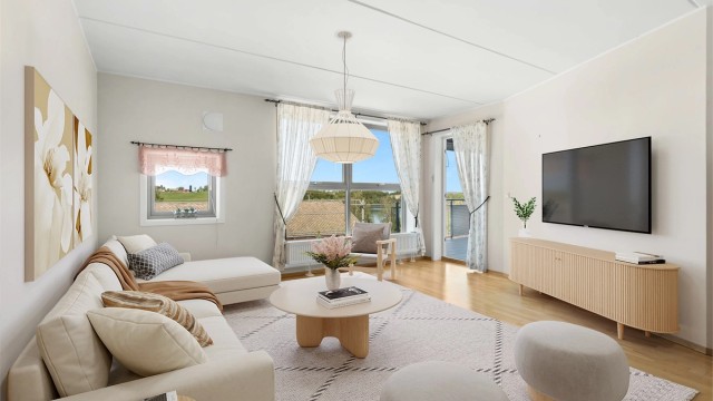 Eiendomsmegler Krogsveen avd. Årnes har gleden av å presentere Høvlerigata 10! Bildet er digitalt stylet.