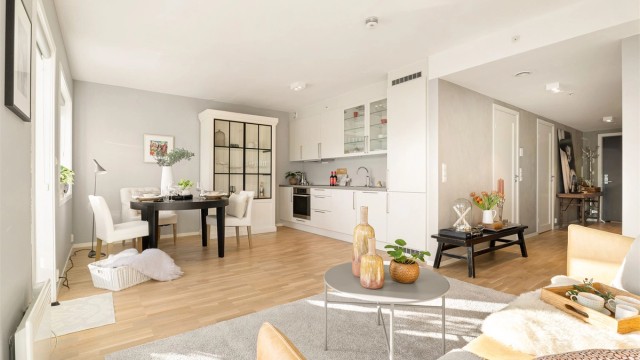 Flott kjøkkeninnredning levert av HTH med laminat benkeplate.