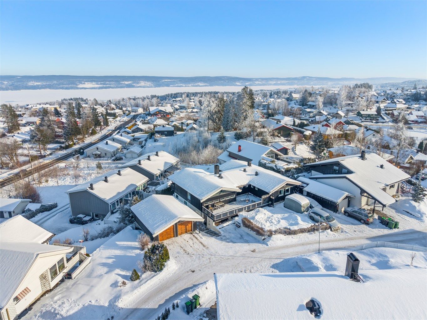 Området Haug beskrives som svært trygt, hvor barn og dyr kan ferdes fritt.