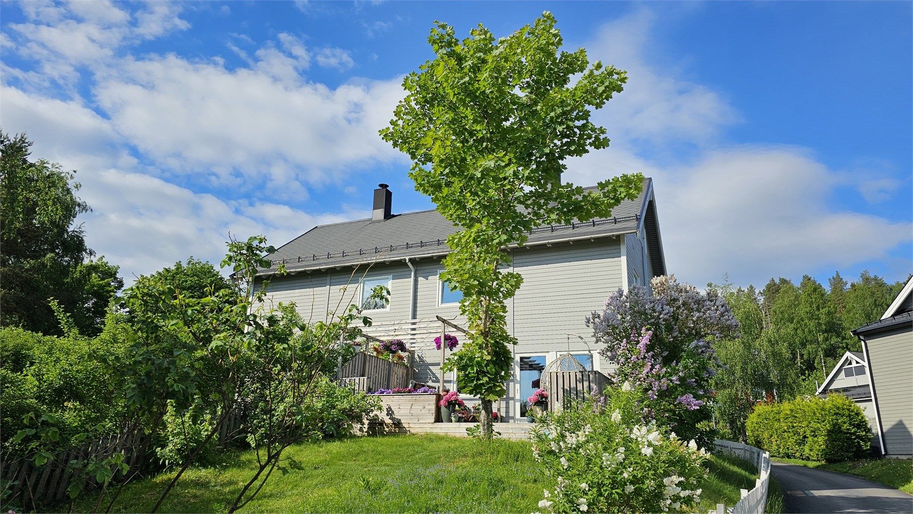 Robin Lauritzen v/ Krogsveen har gleden av å presentere Munkebekken 254!
