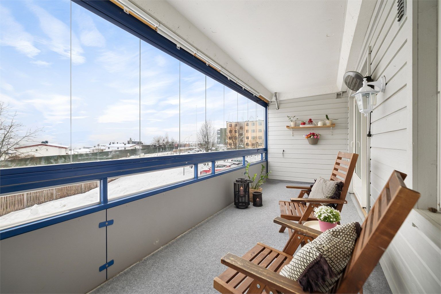 En lys og fin 3-roms andelsbolig med sentral beliggenhet.