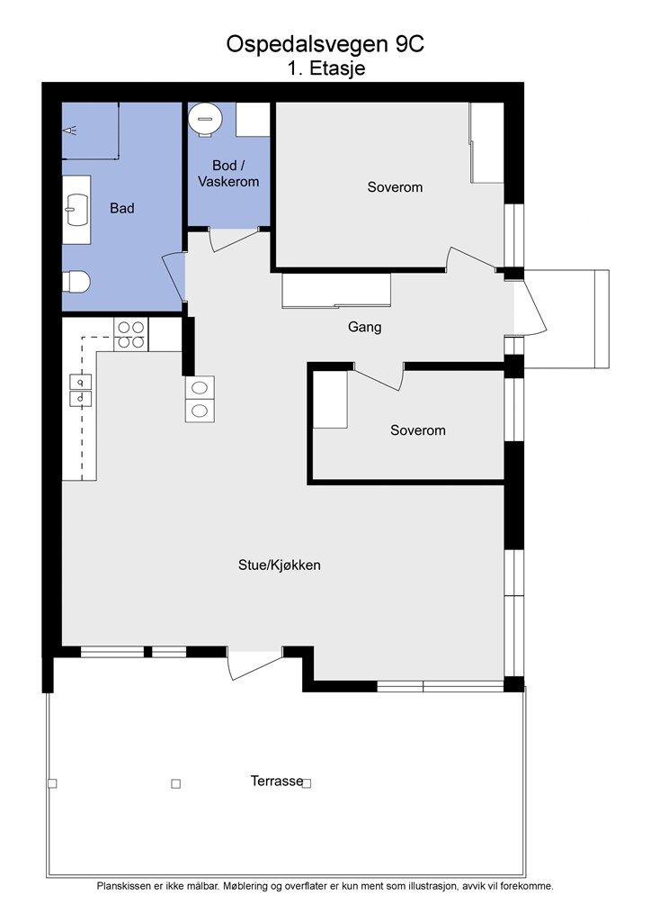 Planløsningen viser to soverom, bad og en romslig stue/kjøkken-sone. I tillegg medfølger en garasjeplass og en bod i underetasjen.