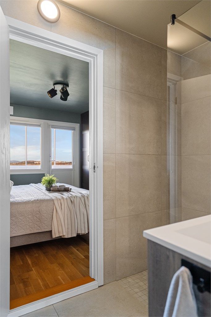 Direkte tilgang til bad fra soverom II