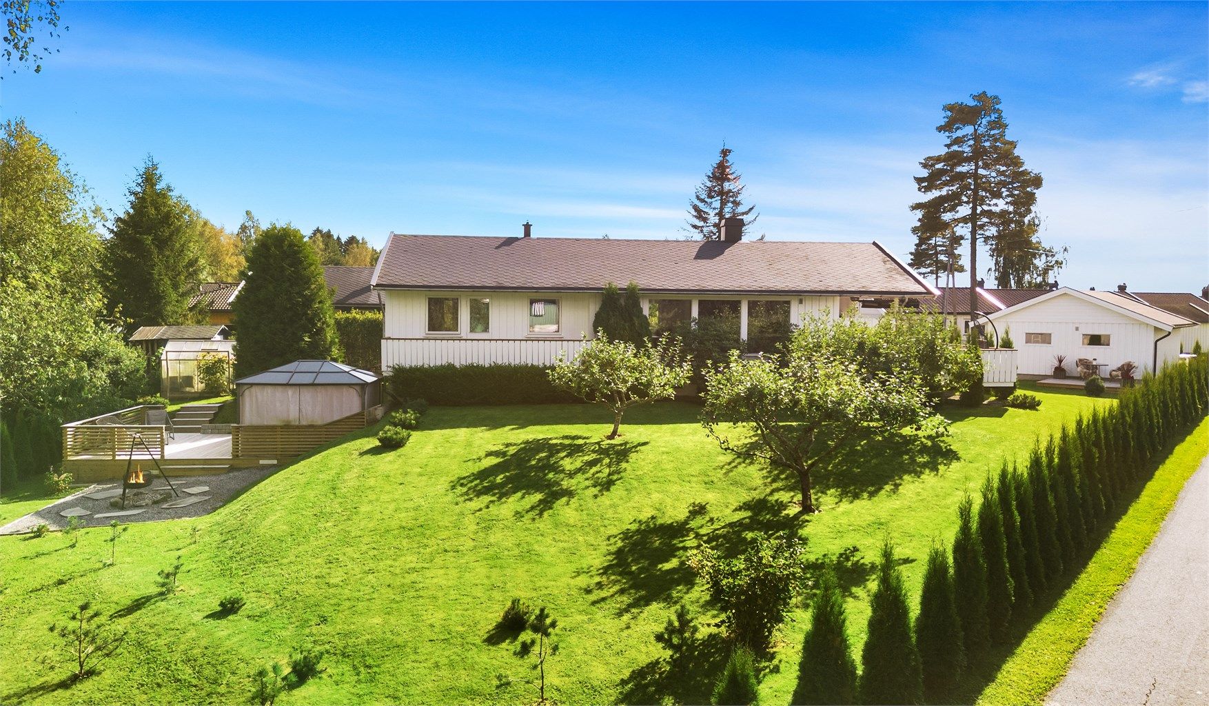 Eiendomsmegler Krogsveen v/Austeja Flenderyte har gleden av å presentere Orresvingen 4!