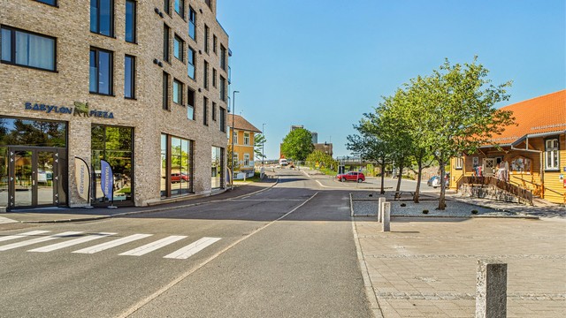 Vestby sentrum byr på et utvalg av butikker og servicetilbud i gangavstand.