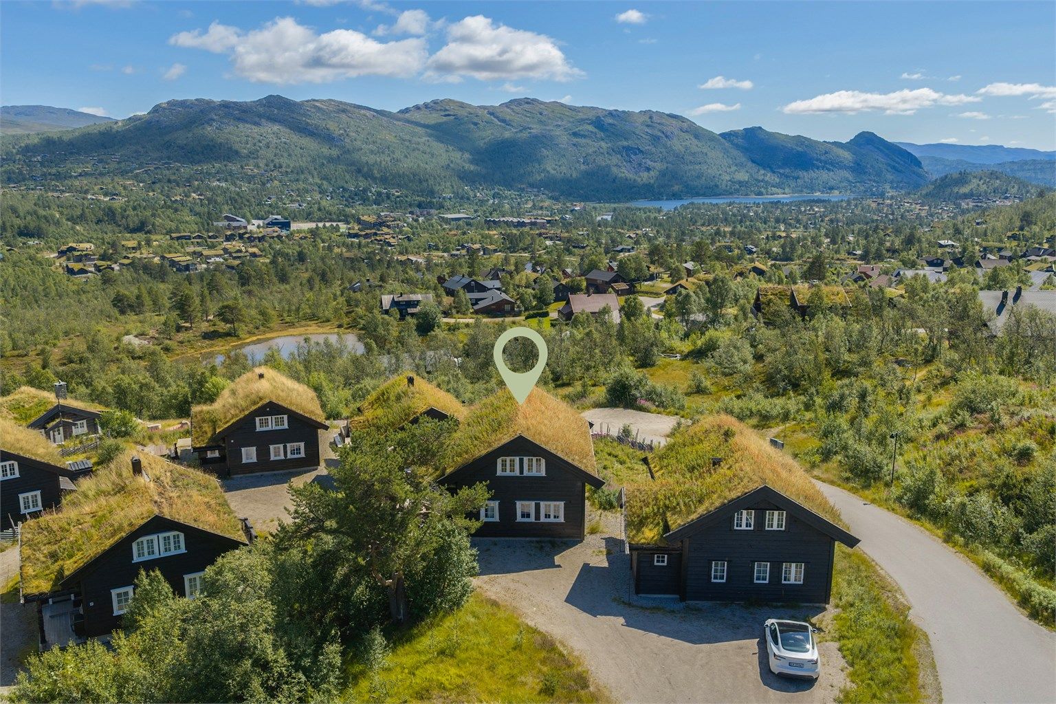 - Velkommen til Hovdenutvegen 32 - 