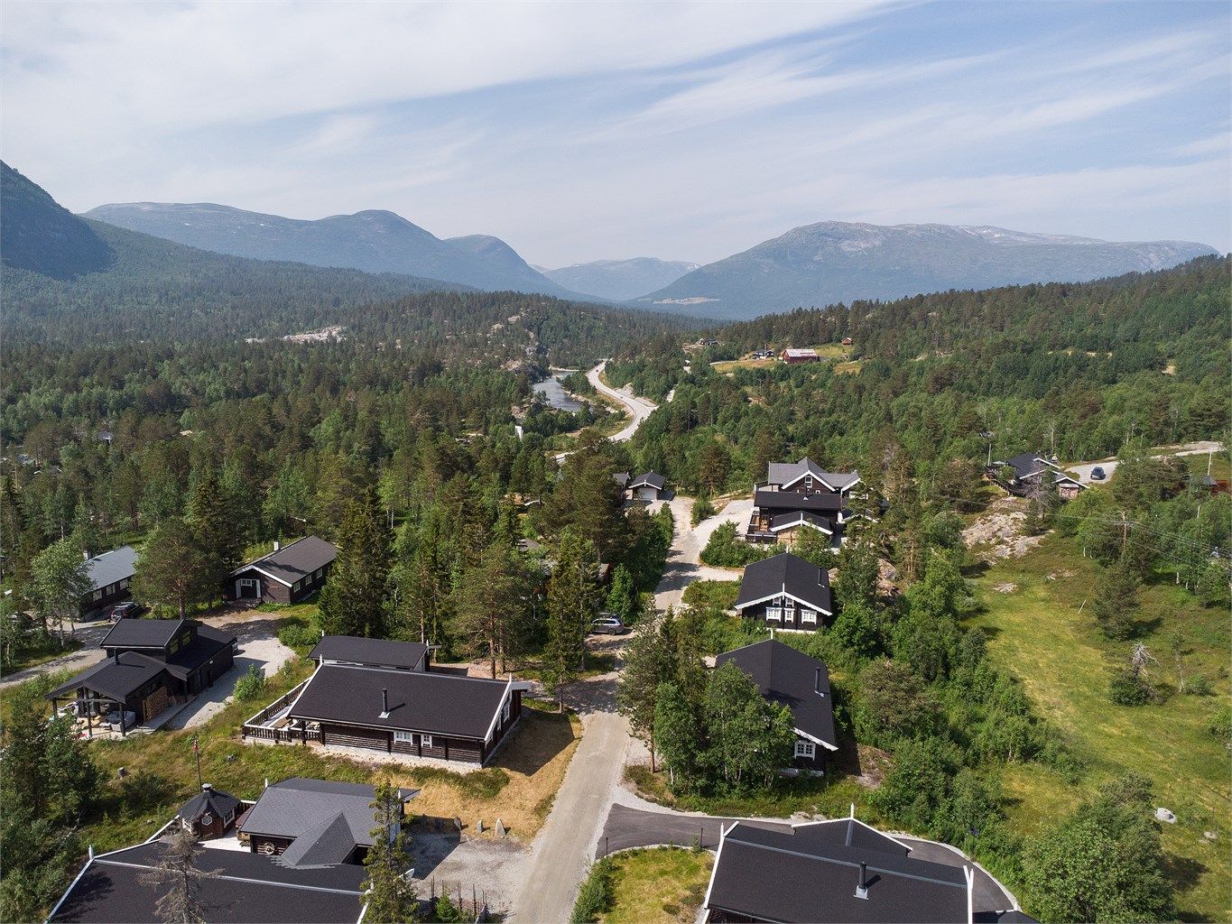 Området byr på et bredt spekter av aktiviteter sommer som vinter.