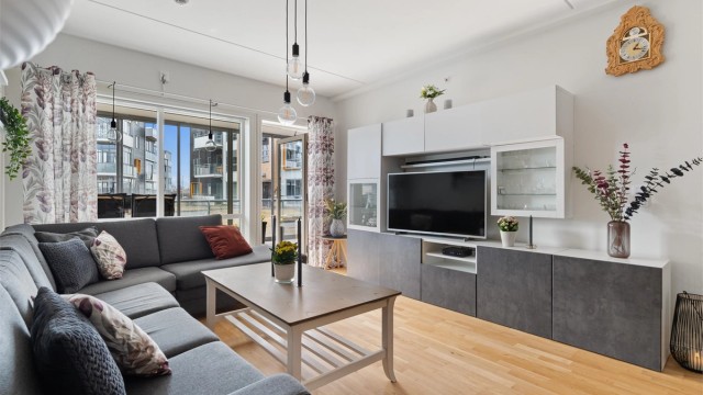 Velkommen til Drognestoppen 1 - presentert av Eiendomsmegler Krogsveen avd. Årnes!