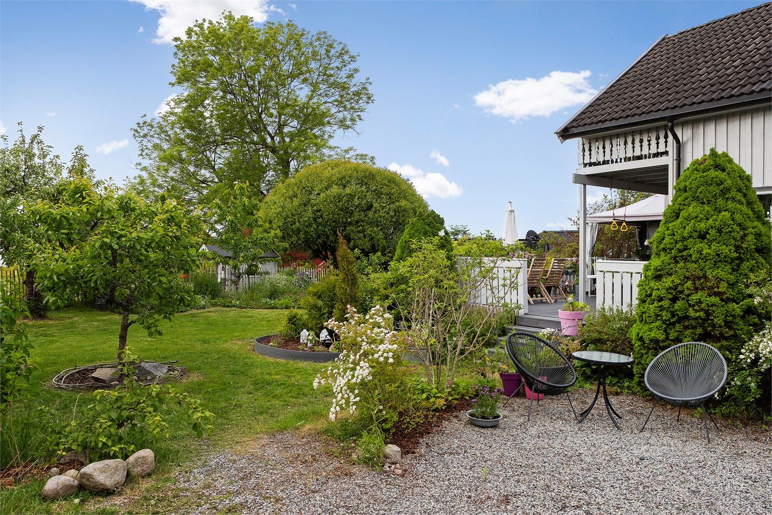 Flere fine uteplasser og svært gode solforhold 