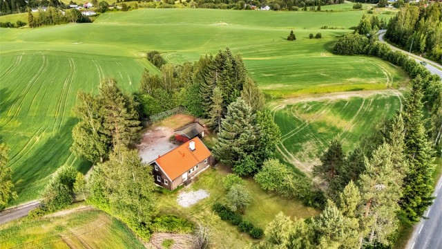 Eiendomsmegler Krogsveen v/ Vegard Gran-Andersen ønsker deg velkommen til et hjem med plass til hele familien!