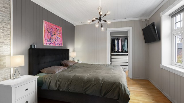 Soverom 1 med god plass og adkomst til garderoberom