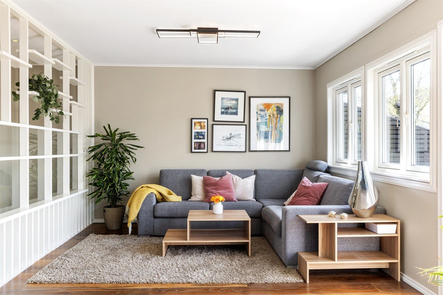 God plass til en hyggelig sofakrok for familien.