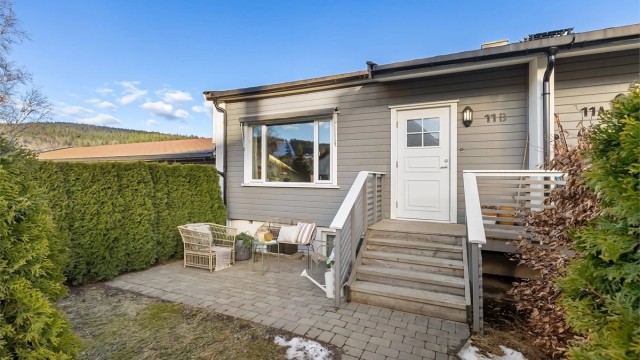 Velkommen til Selvbyggerveien 11B - presentert av Hanne Pettersen v/Krogsveen