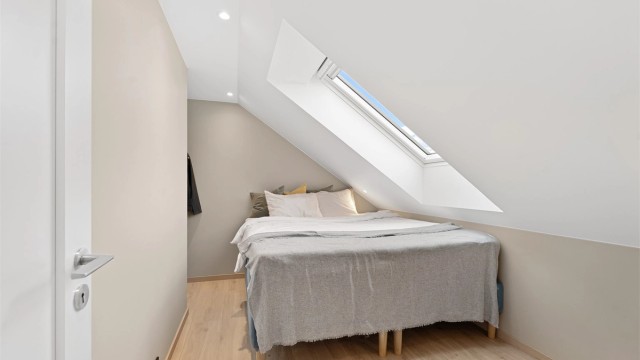 Soverom nr.2 har plass til dobbeltseng.