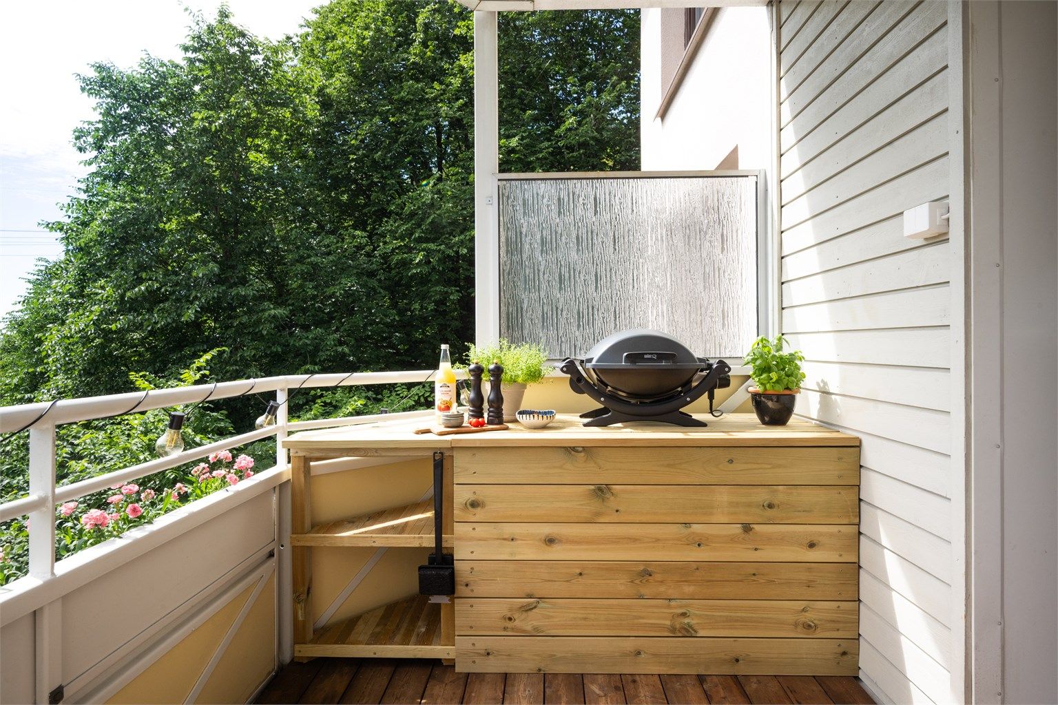 God plass til å innrede med en grill.