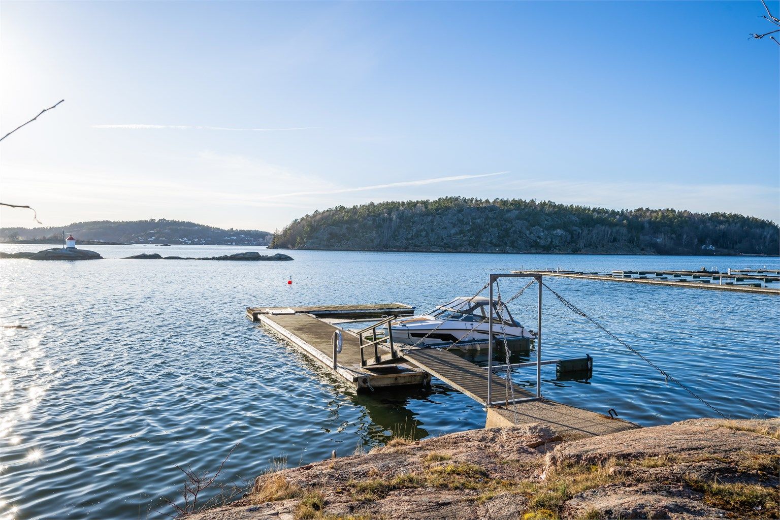Medfølger 2 båtplasser. 