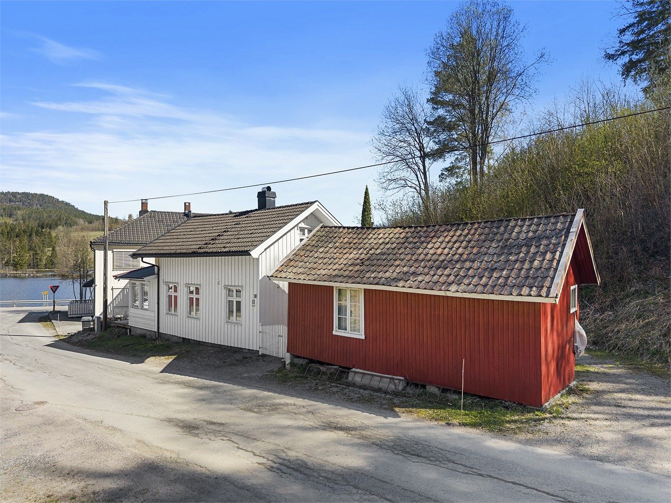 Sjarmerende enebolig med attraktiv beliggenhet på Heisholt!