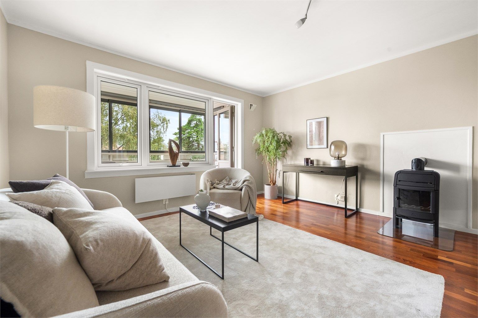 Nye vinduer og balkongdør fra 2019/2020, i regi av borettslaget.