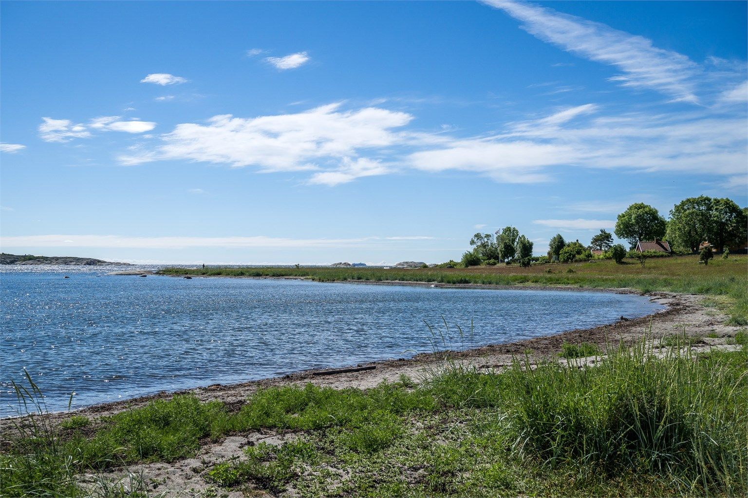 Sundet utenfor Krøkle er et populært sted for brettseiling og vindsurfing.