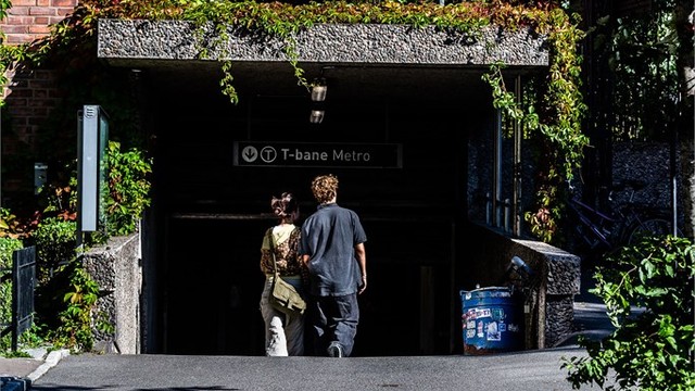 Carl Berner er et av Oslos viktigste kollektivknutepunkter, med enkel tilgang til T-bane, trikk og buss i alle retninger.