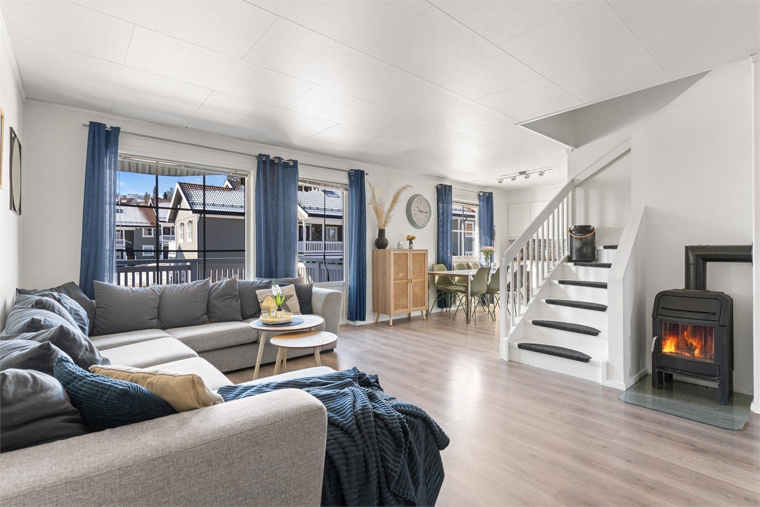 Velkommen til Tellusvegen 15D - presentert av Eiendomsmegler Krogsveen avd. Årnes! 