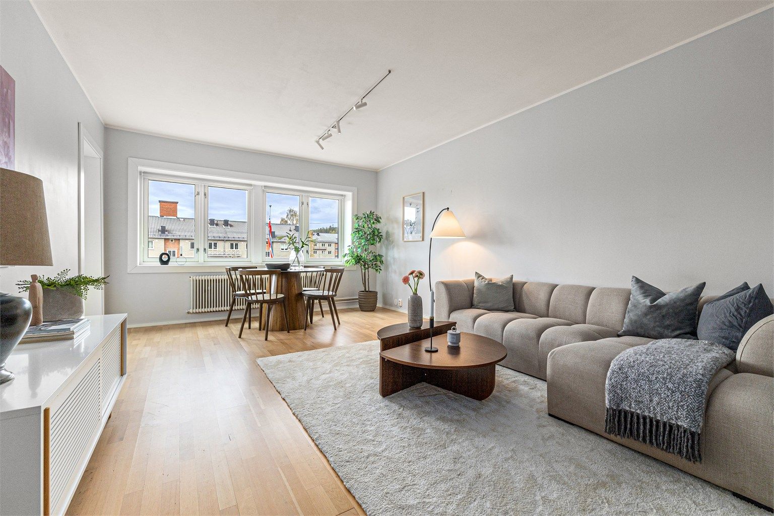 Velkommen til Rødbergveien 15C - Presentert av Krogsveen v/Hallvard Taasen