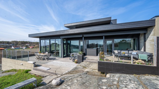 Bygningen er en arkitekttegnet enebolig oppført i 2012.