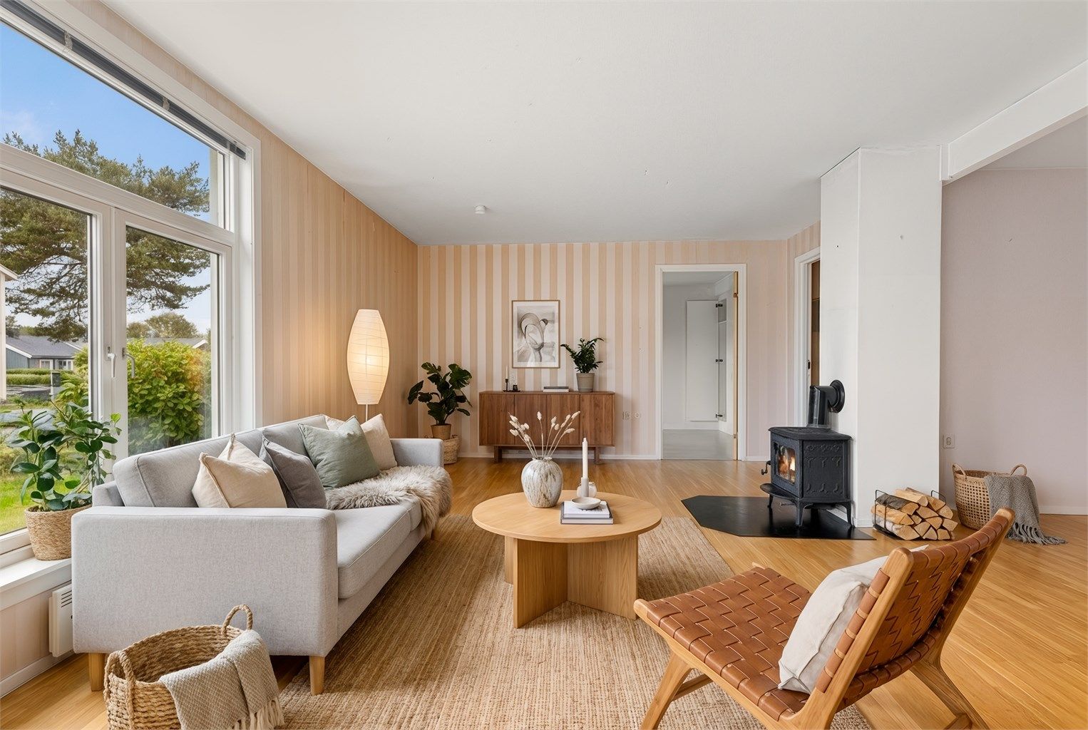 Bilde er en illustrasjon som viser mulig innredning av stuen.
Foto: Stian Inderhaug